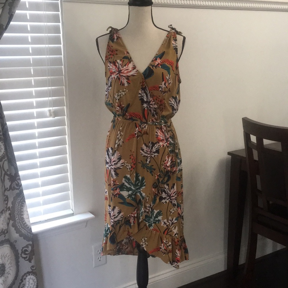 NWT Tropical wrap dress - Picture 3 of 10